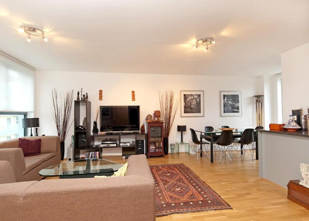 3 bed 1st Floor Flat for rent in Camden Town. From Knight Frank - Lettings - Belsize Park