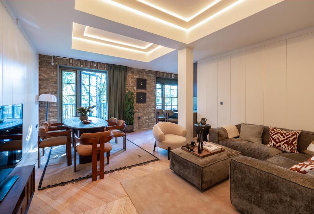 2 bed 1st Floor Flat for rent in Camden Town. From Knight Frank - Lettings - Belsize Park