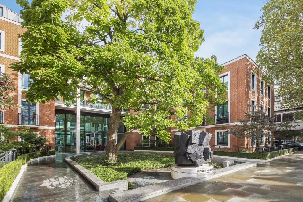 4 bed 1st Floor Flat for rent in London. From Knight Frank - Lettings - Chelsea