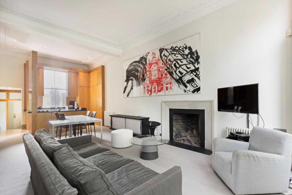 2 bed 1st Floor Flat for rent in Chelsea. From Knight Frank - Lettings - Chelsea