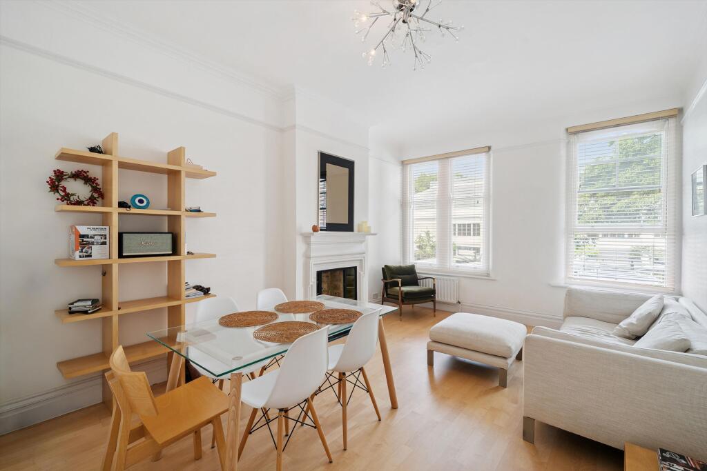1 bed 1st Floor Flat for rent in London. From Knight Frank - Lettings - Chelsea