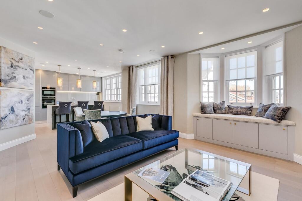 2 bed 1st Floor Flat for rent in Chelsea. From Knight Frank - Lettings - Chelsea