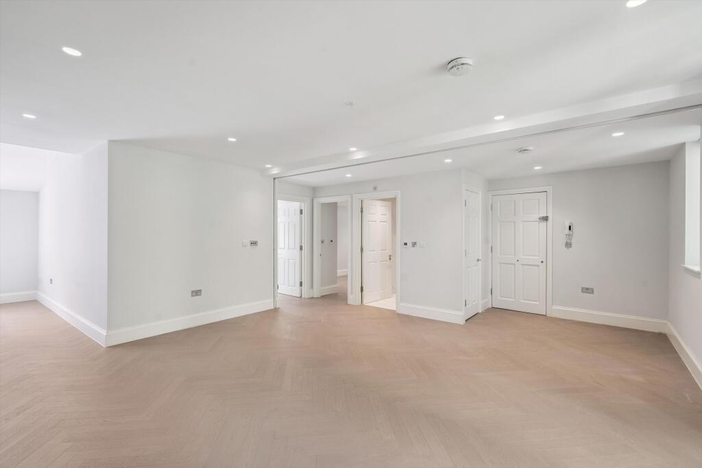 2 bed 1st Floor Flat for rent in Chelsea. From Knight Frank - Lettings - Chelsea
