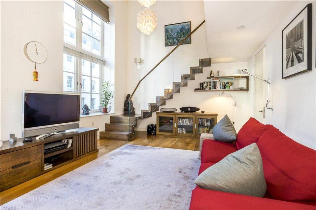 3 bed 1st Floor Flat for rent in London. From Knight Frank - Marylebone