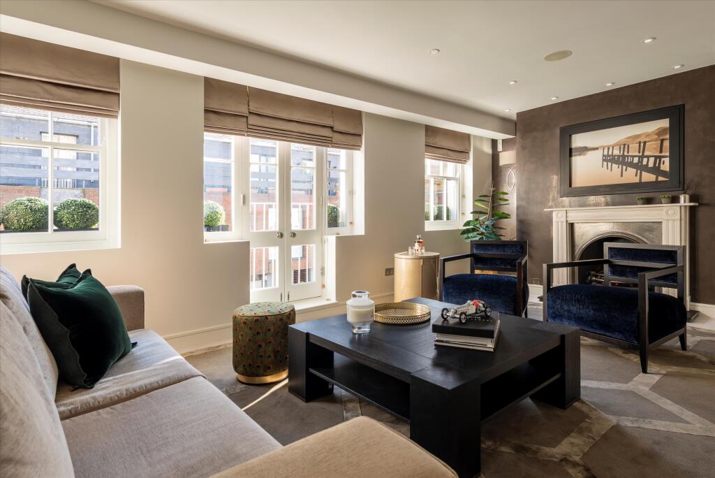 3 bed Mid Terraced House for rent in London. From Knight Frank - Lettings - Knightsbridge 3 bed Mid Terraced House for rent in London. From Knight Frank - Lettings - Knightsbridge