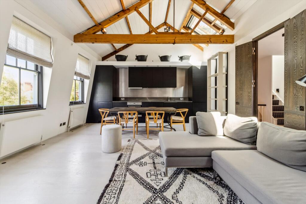 2 bed 1st Floor Flat for rent in London. From Knight Frank - Lettings - Knightsbridge 2 bed 1st Floor Flat for rent in London. From Knight Frank - Lettings - Knightsbridge