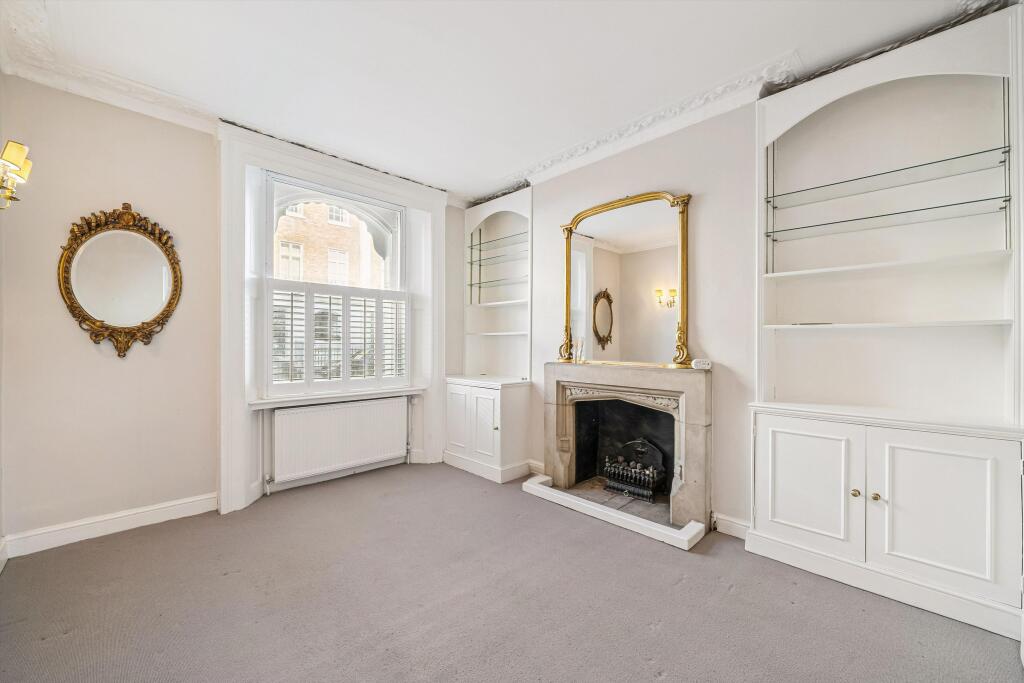 3 bed 1st Floor Flat for rent in London. From Knight Frank - Lettings - Knightsbridge