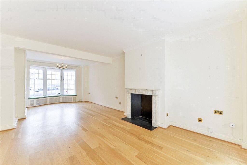 4 bed Detached for rent in Chelsea. From Knight Frank - Lettings - Knightsbridge