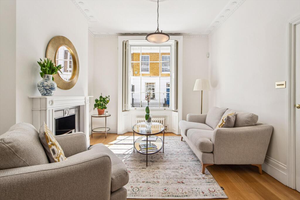 3 bed Mid Terraced House for rent in London. From Knight Frank - Lettings - Knightsbridge