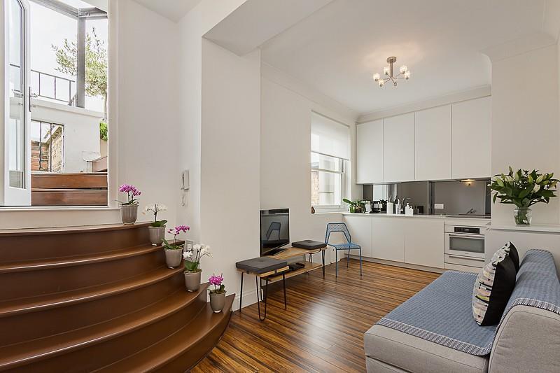 1 bed 1st Floor Flat for rent in Chelsea. From Knight Frank - Lettings - Knightsbridge