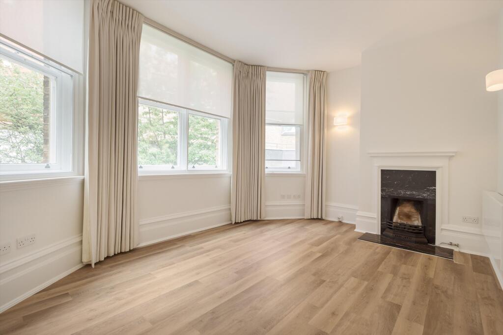 2 bed 1st Floor Flat for rent in London. From Knight Frank - Lettings - Knightsbridge