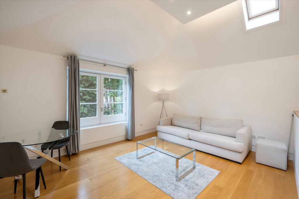 1 bed Mid Terraced House for rent in Chelsea. From Knight Frank - Lettings - Knightsbridge 1 bed Mid Terraced House for rent in Chelsea. From Knight Frank - Lettings - Knightsbridge