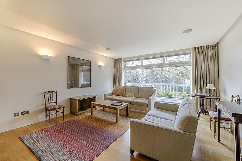 2 bed 1st Floor Flat for rent in Chelsea. From Knight Frank - Lettings - Knightsbridge