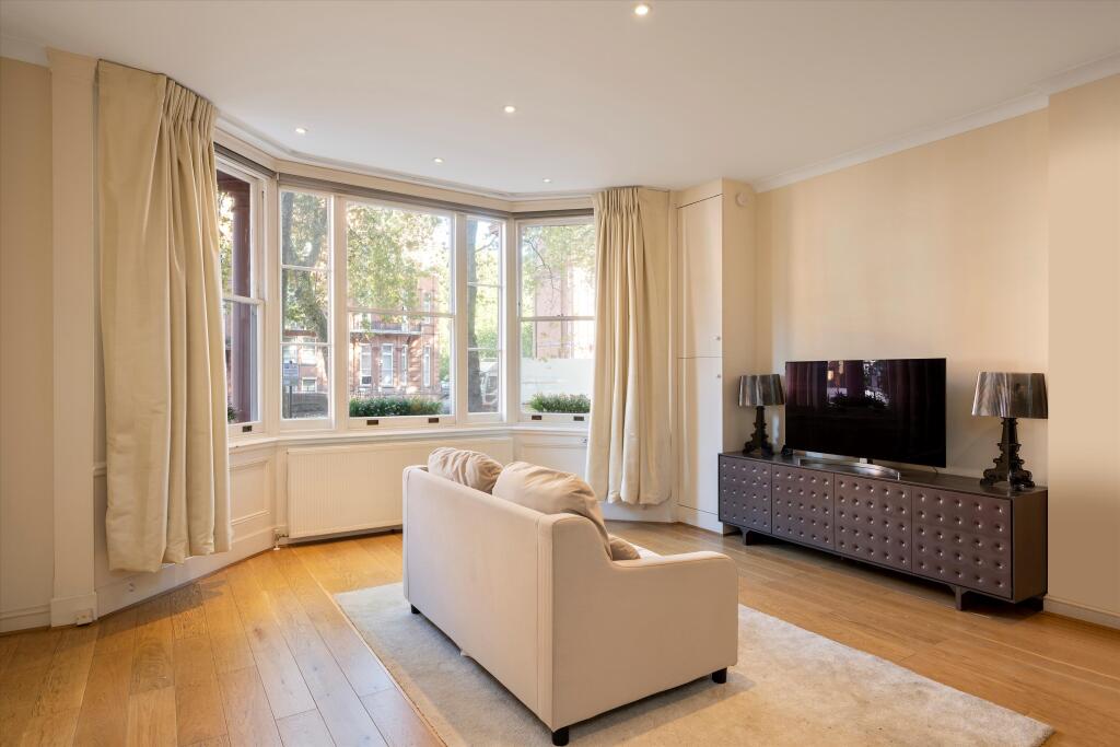 1 bed 1st Floor Flat for rent in London. From Knight Frank - Lettings - Knightsbridge 1 bed 1st Floor Flat for rent in London. From Knight Frank - Lettings - Knightsbridge