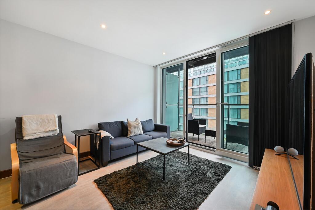 2 bed 1st Floor Flat for rent in Battersea. From Knight Frank - Lettings - Battersea 2 bed 1st Floor Flat for rent in Battersea. From Knight Frank - Lettings - Battersea