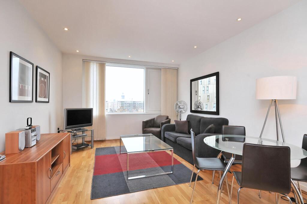 1 bed 1st Floor Flat for rent in Chelsea. From Knight Frank - Lettings - Battersea