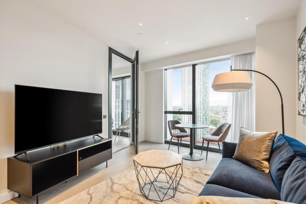 3 bed 1st Floor Flat for rent in Clapham. From Knight Frank - Lettings - Battersea 3 bed 1st Floor Flat for rent in Clapham. From Knight Frank - Lettings - Battersea