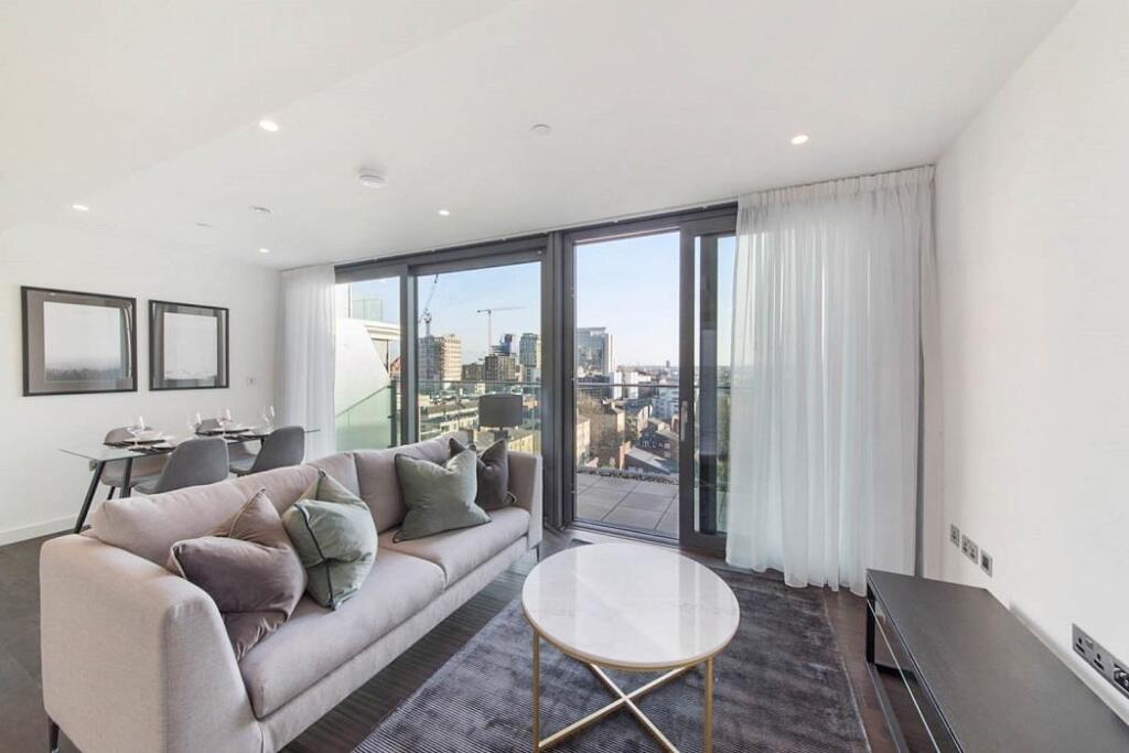 2 bed 1st Floor Flat for rent in Stepney. From Knight Frank - Lettings - Wapping