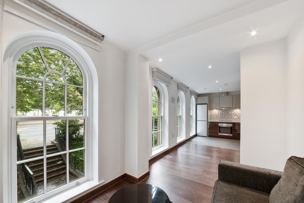 2 bed 1st Floor Flat for rent in London. From Knight Frank - Lettings - Wapping