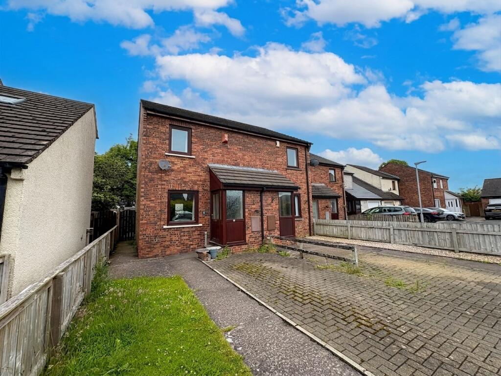 2 bed Semi Detached for rent in Longtown. From C & D Rural - Carlisle 2 bed Semi Detached for rent in Longtown. From C & D Rural - Carlisle