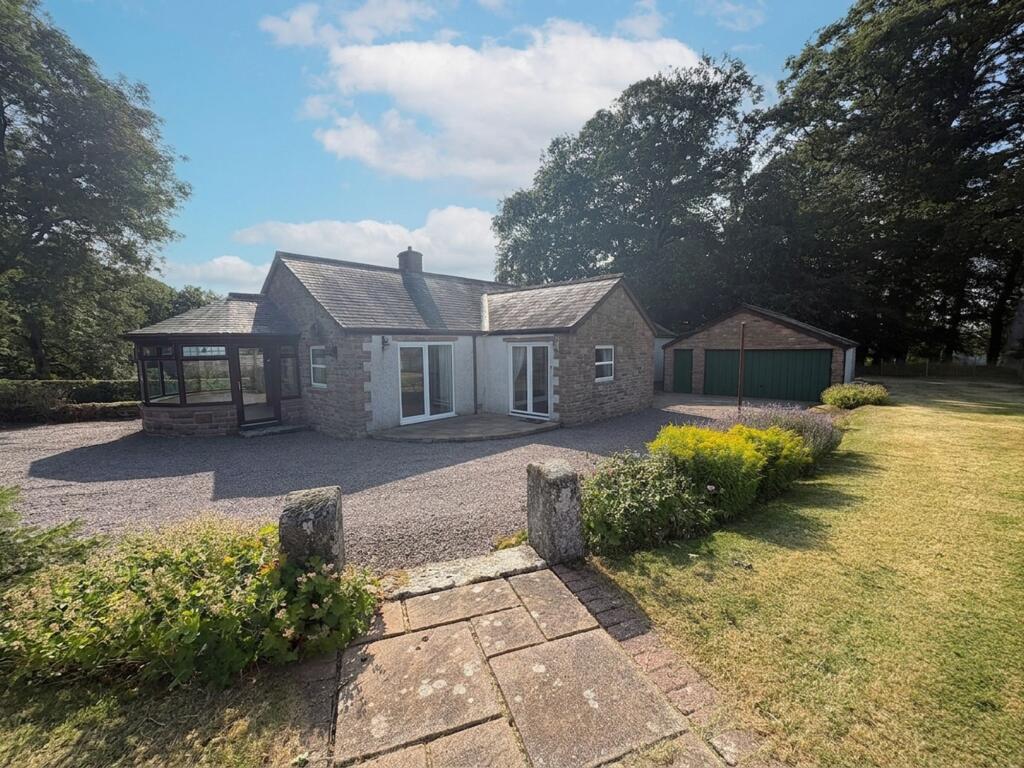 4 bed Detached bungalow for rent in Blackford. From C & D Rural - Carlisle 4 bed Detached bungalow for rent in Blackford. From C & D Rural - Carlisle