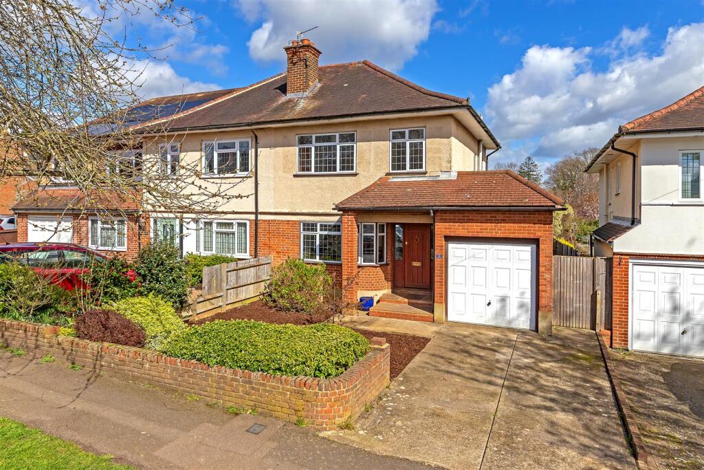 3 bed Detached for rent in Sandridge. From Cassidy & Tate - St Albans
