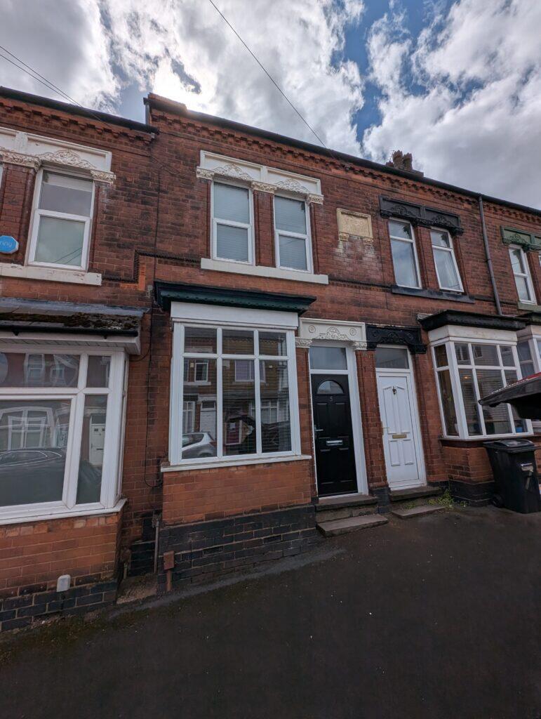 2 bed Detached for rent in Headley Heath. From Oakton Estates - Birmingham