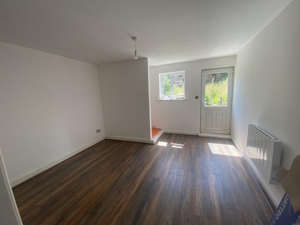 1 bed 1st Floor Flat for rent in Pheasey. From Oakton Estates - Birmingham 1 bed 1st Floor Flat for rent in Pheasey. From Oakton Estates - Birmingham