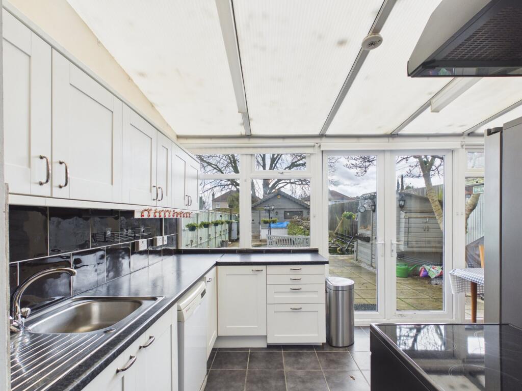 3 bed Semi Detached for rent in Feltham. From The Frost Partnership Feltham