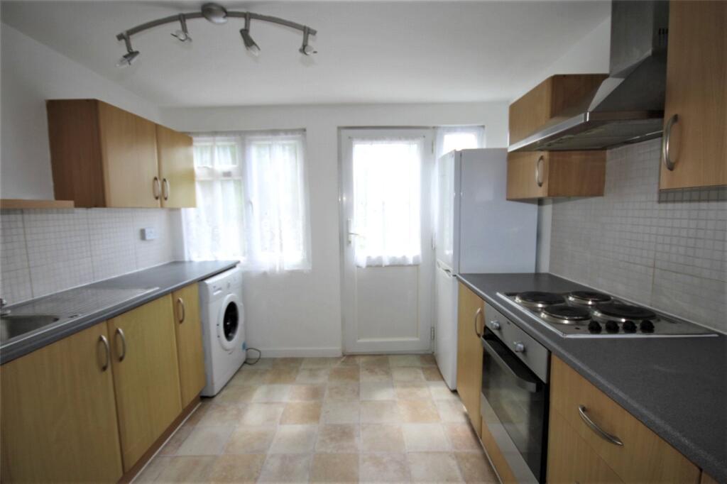 3 bed Mid Terraced House for rent in Feltham. From The Frost Partnership Feltham