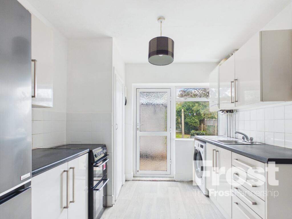2 bed Mid Terraced House for rent in Feltham. From The Frost Partnership Feltham 2 bed Mid Terraced House for rent in Feltham. From The Frost Partnership Feltham