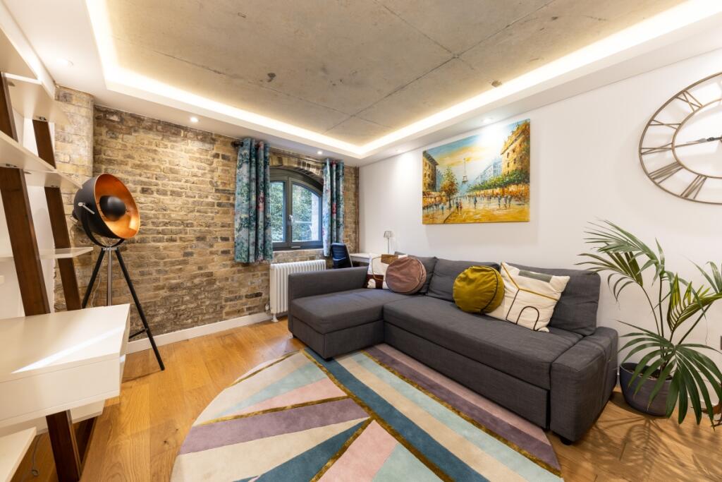 1 bed Apartment for rent in Bermondsey. From Cluttons - Wapping - Sales 1 bed Apartment for rent in Bermondsey. From Cluttons - Wapping - Sales