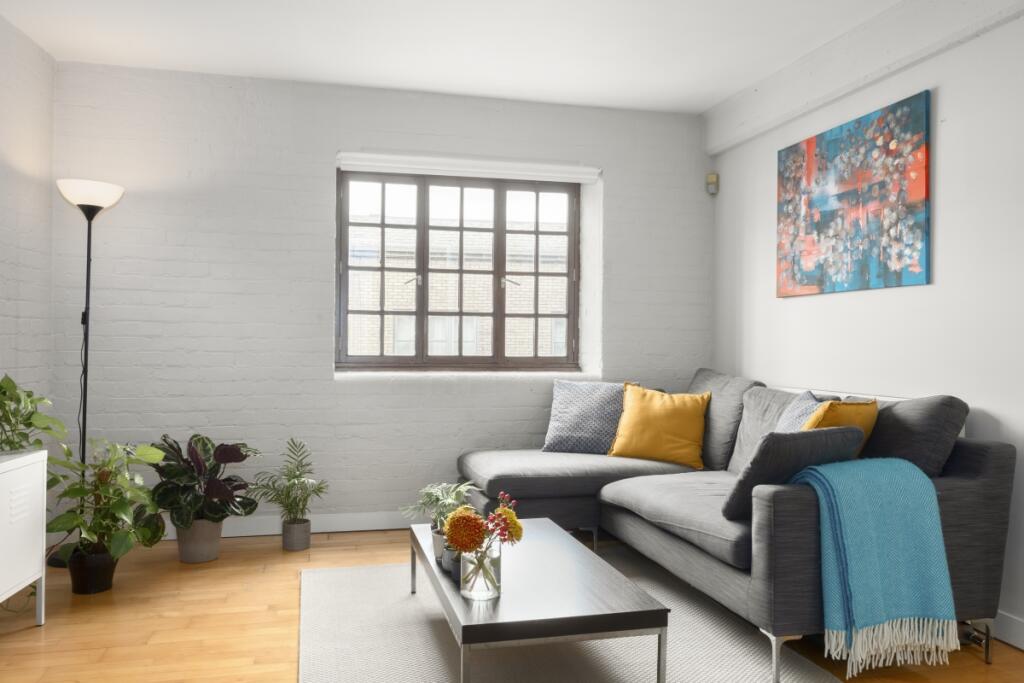 1 bed 1st Floor Flat for rent in London. From Cluttons - Wapping - Sales