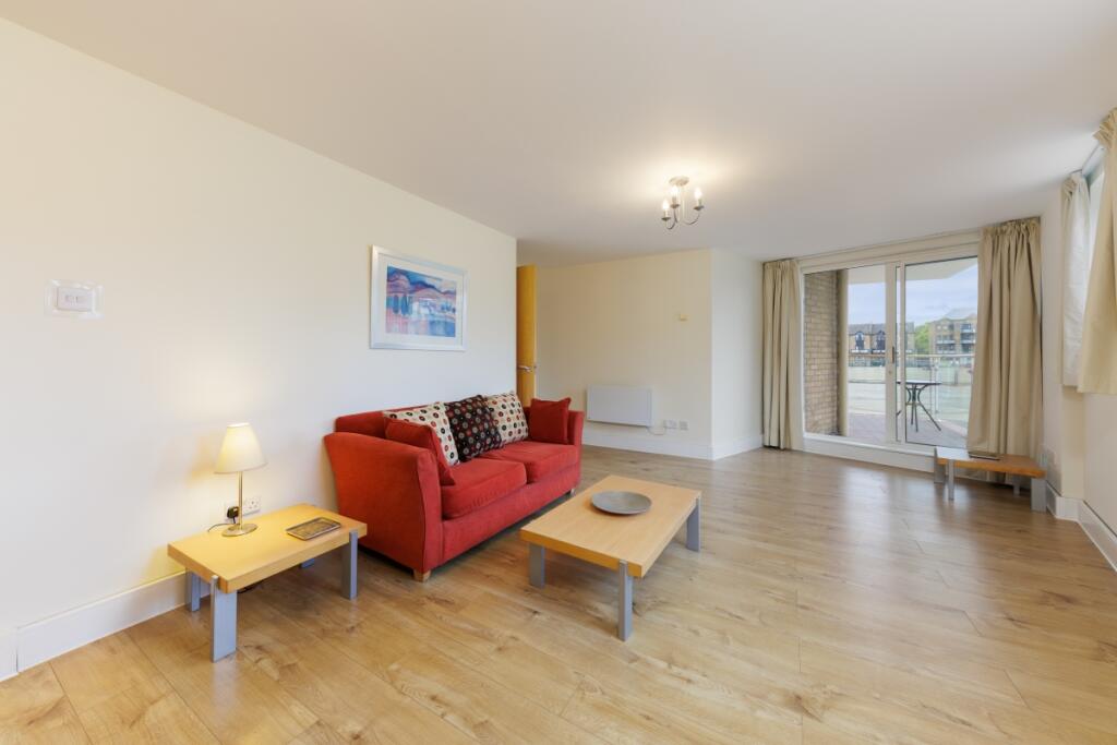 2 bed 1st Floor Flat for rent in Poplar. From Cluttons - Wapping - Sales
