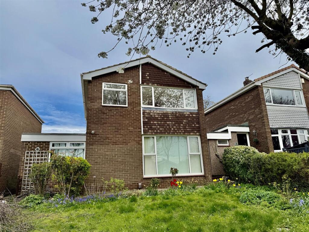 3 bed Detached for rent in Springwell. From Gordon Brown Estate Agents Ltd - Gateshead