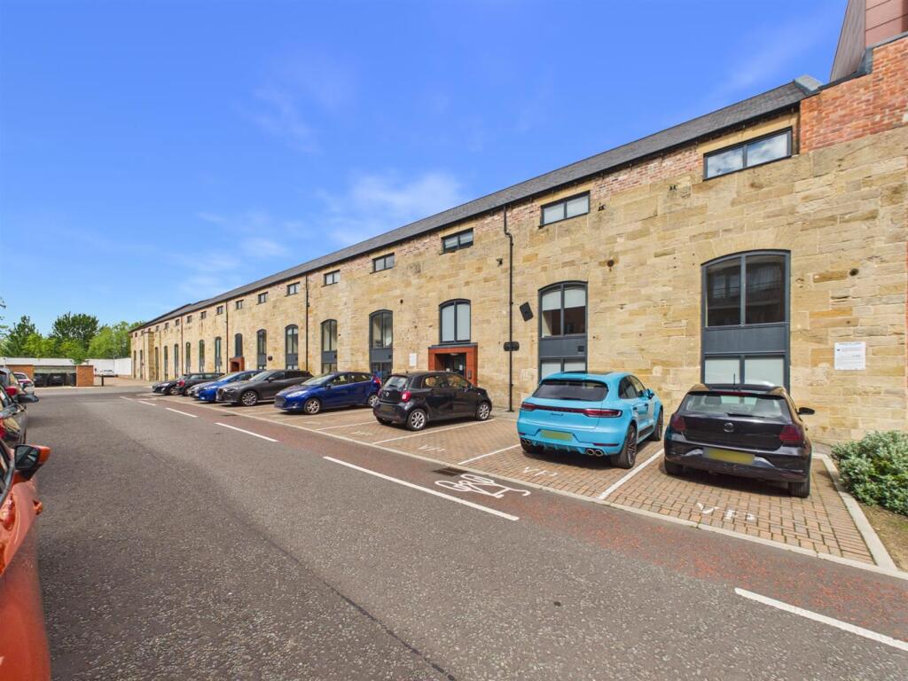 2 bed Apartment for rent in Gateshead. From Gordon Brown Estate Agents Ltd - Gateshead