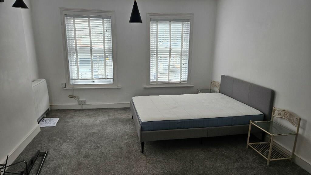 0 bed Studio for rent in Chazey Heath. From Cintra Estates - Reading