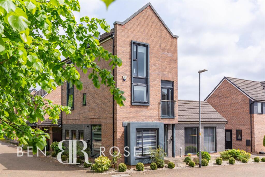 4 bed Detached for rent in Preston. From Ben Rose - Chorley