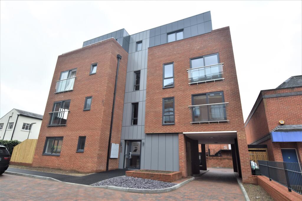 2 bed 1st Floor Flat for rent in Camberley. From Orchard - Camberley