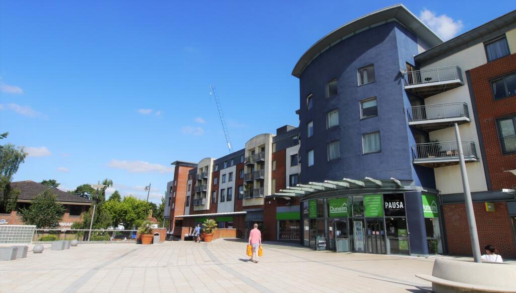 1 bed 1st Floor Flat for rent in Horsham. From Henry Adams - Horsham 1 bed 1st Floor Flat for rent in Horsham. From Henry Adams - Horsham