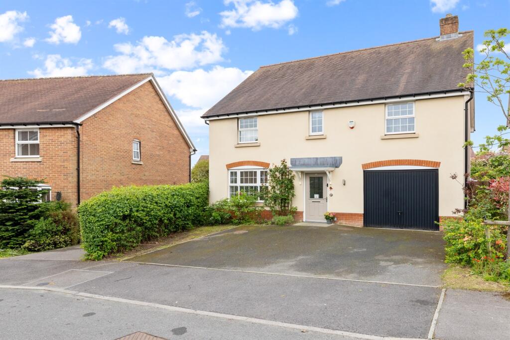 4 bed Detached for rent in Buriton. From Henry Adams - Petersfield