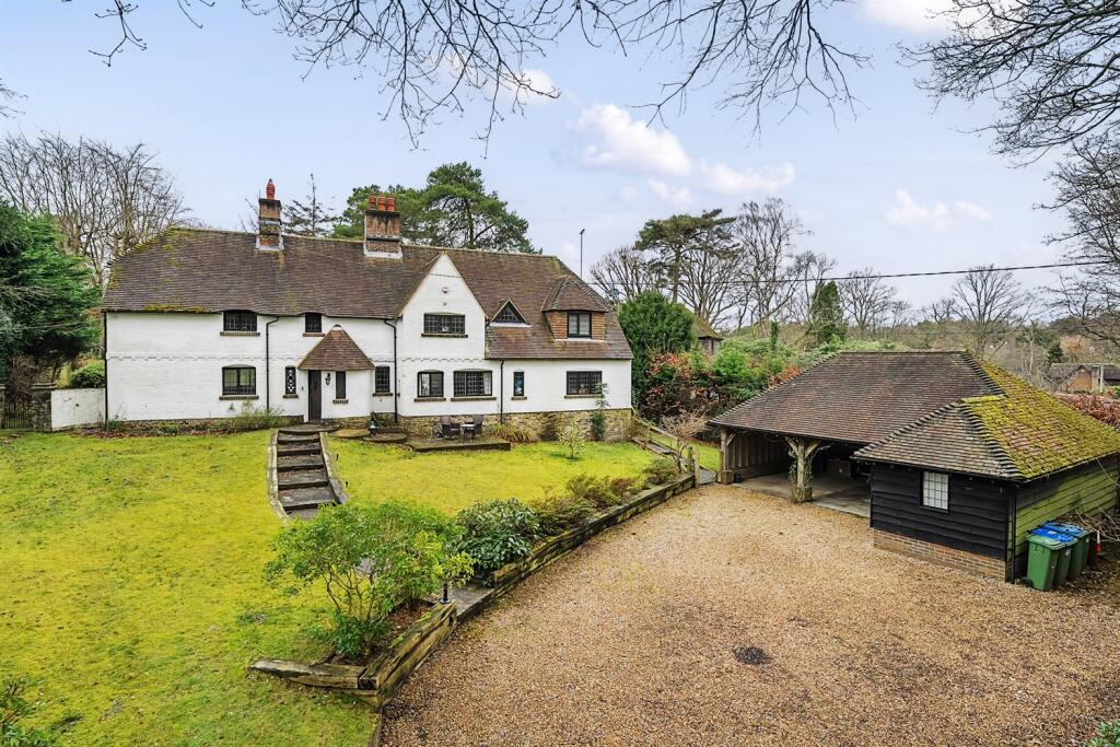 5 bed Detached for rent in Pulborough. From Henry Adams - Storrington