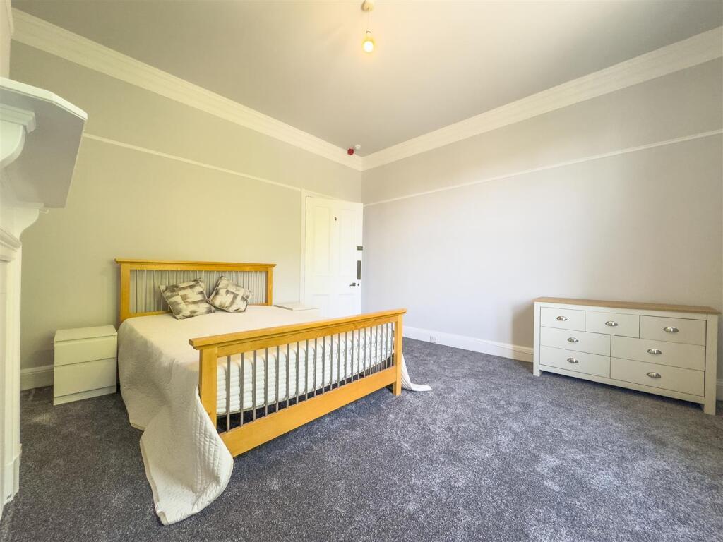 1 bed Flat Share for rent in Bramhope. From Cornerstone Estate Agents - Leeds