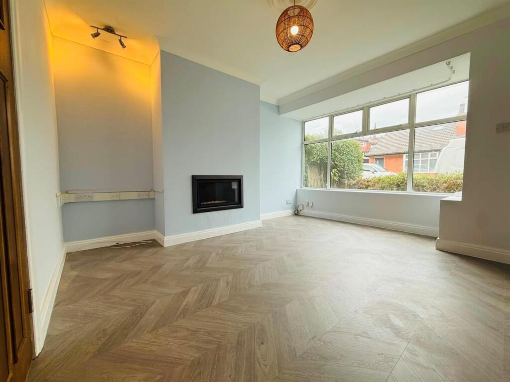 3 bed Mid Terraced House for rent in Leeds. From Cornerstone Estate Agents - Leeds 3 bed Mid Terraced House for rent in Leeds. From Cornerstone Estate Agents - Leeds