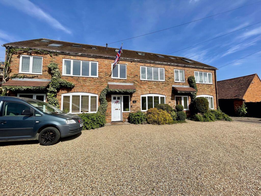 1 bed End of Terrace for rent in Wooburn Green. From Crendon House - Wooburn Green 1 bed End of Terrace for rent in Wooburn Green. From Crendon House - Wooburn Green