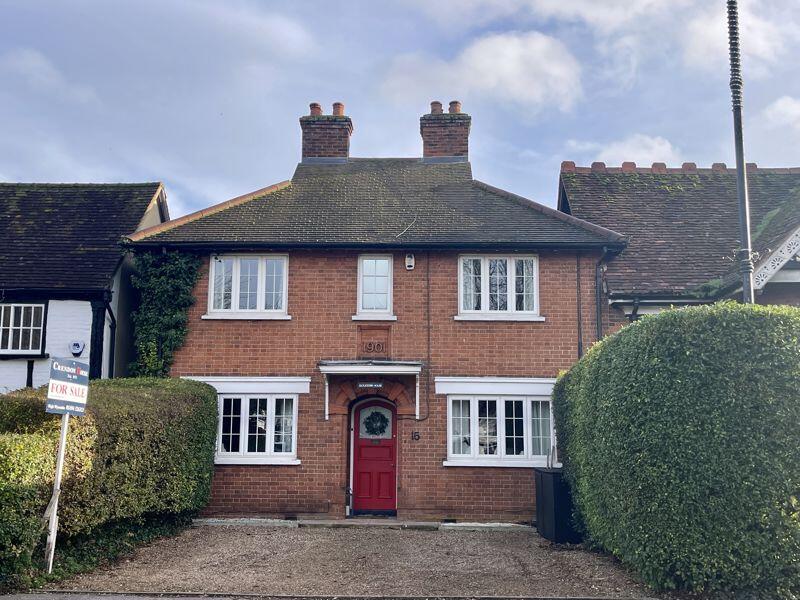 3 bed Detached for rent in Wooburn Green. From Crendon House - Wooburn Green