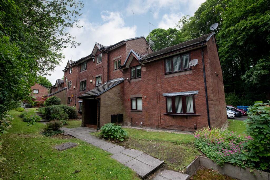 2 bed 1st Floor Flat for rent in Simister. From Aubrey Lee & Co - Prestwich