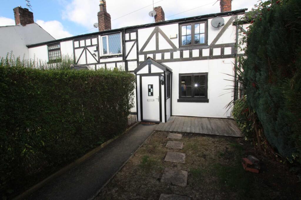 2 bed Cottage for rent in Whitefield. From Aubrey Lee & Co - Prestwich