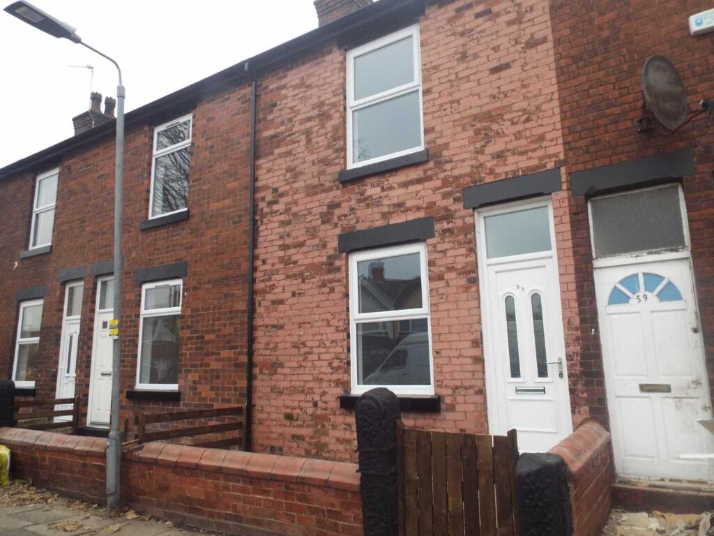 2 bed Mid Terraced House for rent in Simister. From Aubrey Lee & Co - Prestwich 2 bed Mid Terraced House for rent in Simister. From Aubrey Lee & Co - Prestwich