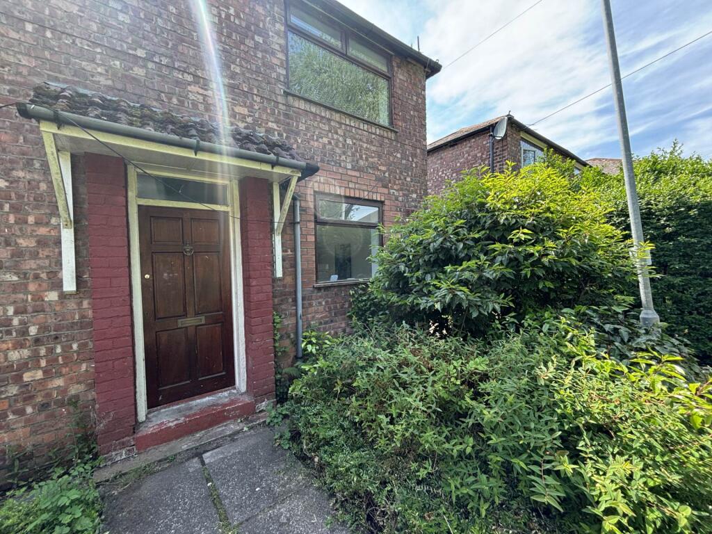 3 bed Semi Detached for rent in Simister. From Aubrey Lee & Co - Prestwich 3 bed Semi Detached for rent in Simister. From Aubrey Lee & Co - Prestwich